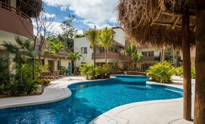 Outdoor pool, sun loungers