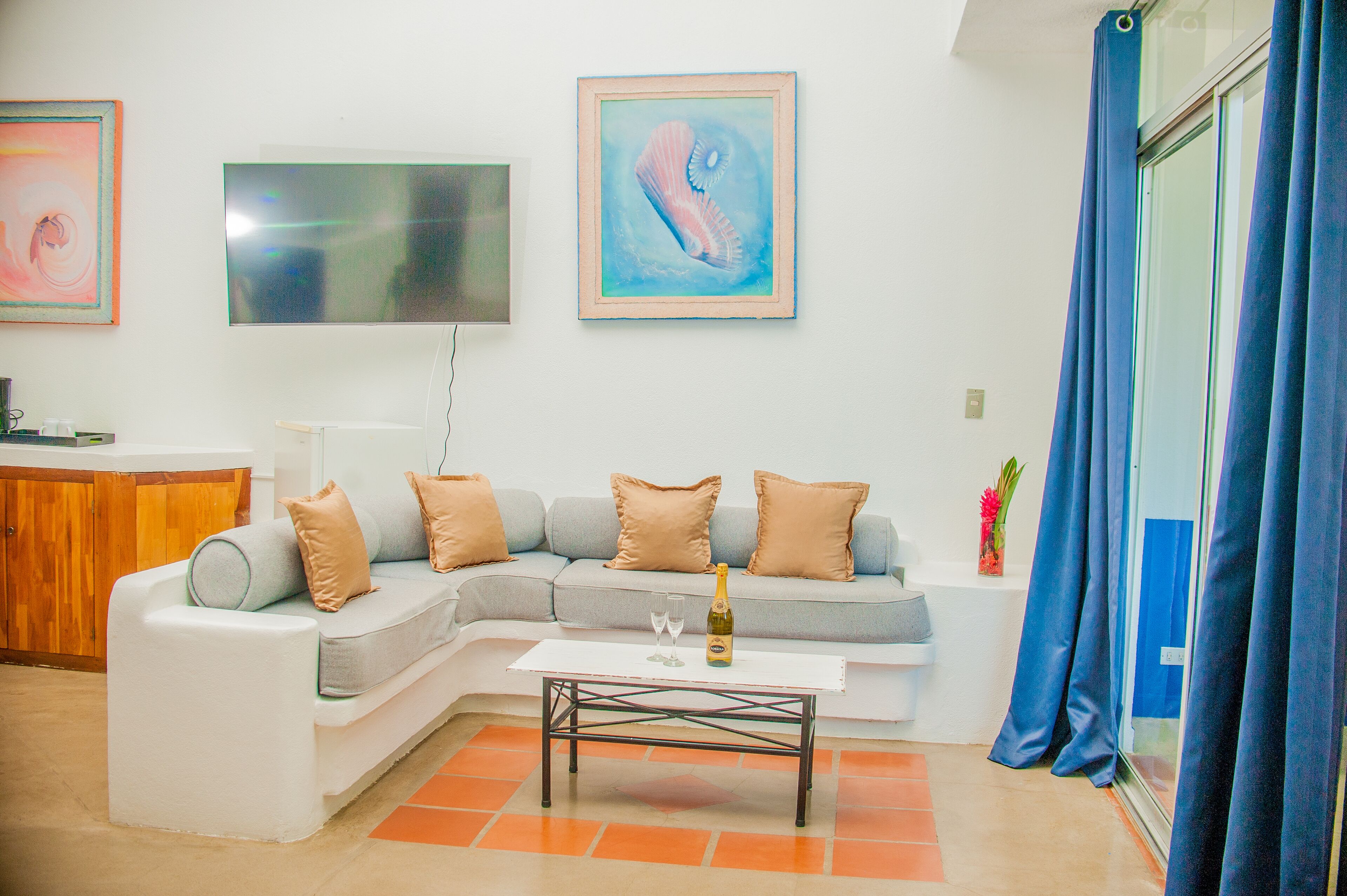 Master Suite, 1 Queen Bed (Main Hotel)