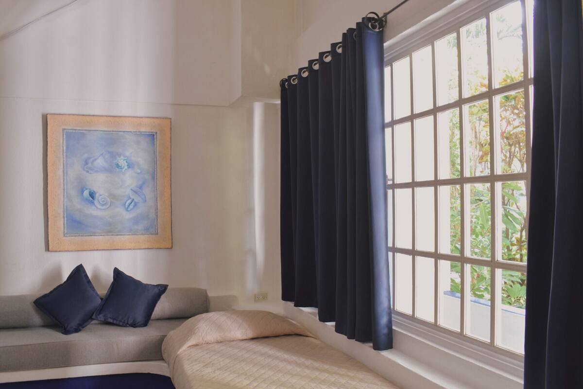 Junior Suite, Multiple Beds, Private Bathroom (Main Hotel) | Sala de estar