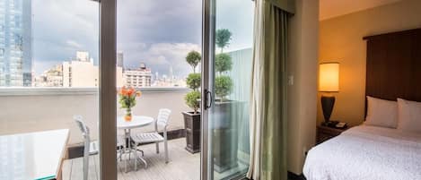 Deluxe Suite, 1 King Bed, Terrace, City View | Terrace/patio