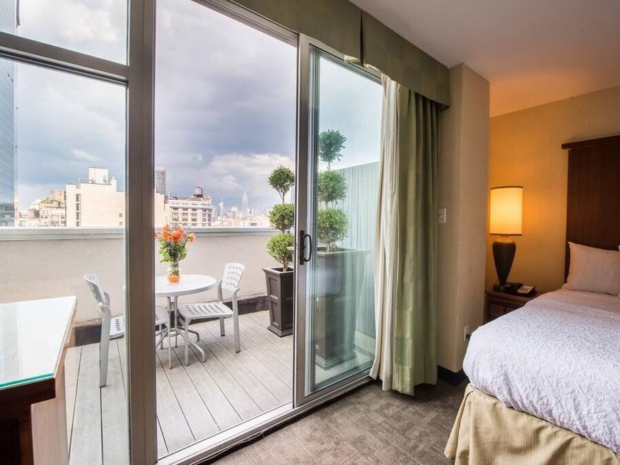 Deluxe Suite, 1 King Bed, Terrace, City View | Terrace/patio