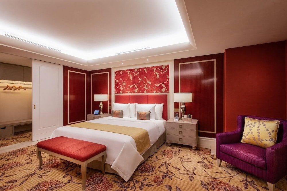 Okada Manila by null