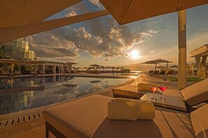 Pool - Okada Manila (Parañaque)