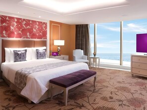 WiFi, wheelchair access