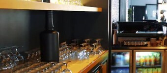 Sey Beach Hotel & Spa