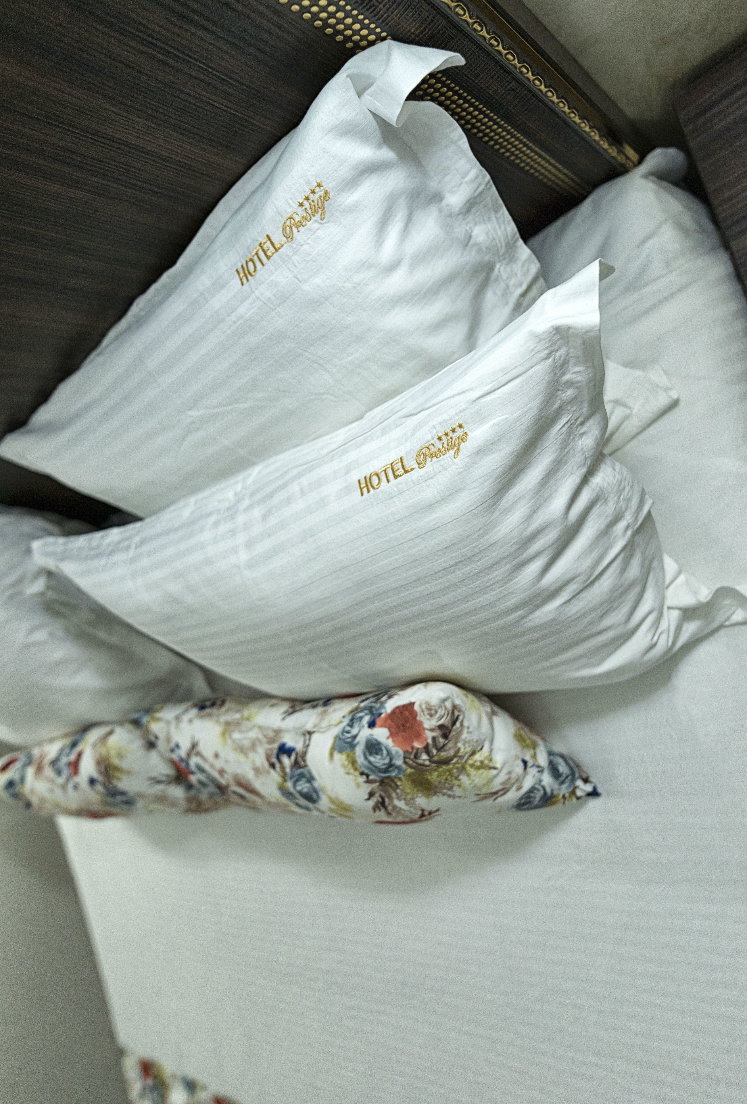 deluxe suite | minibar, in-room safe, desk, soundproofing