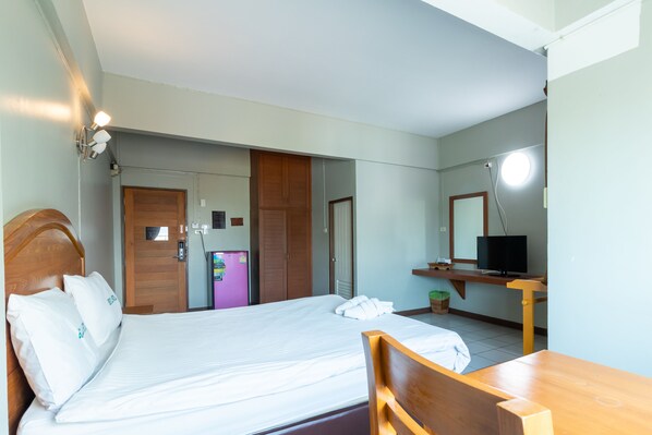Chambre Double Standard | Bureau, Wi-Fi gratuit