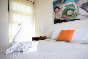 Villa, 2 Bedrooms | 2 bedrooms, desk, iron/ironing board, free cribs/infant beds