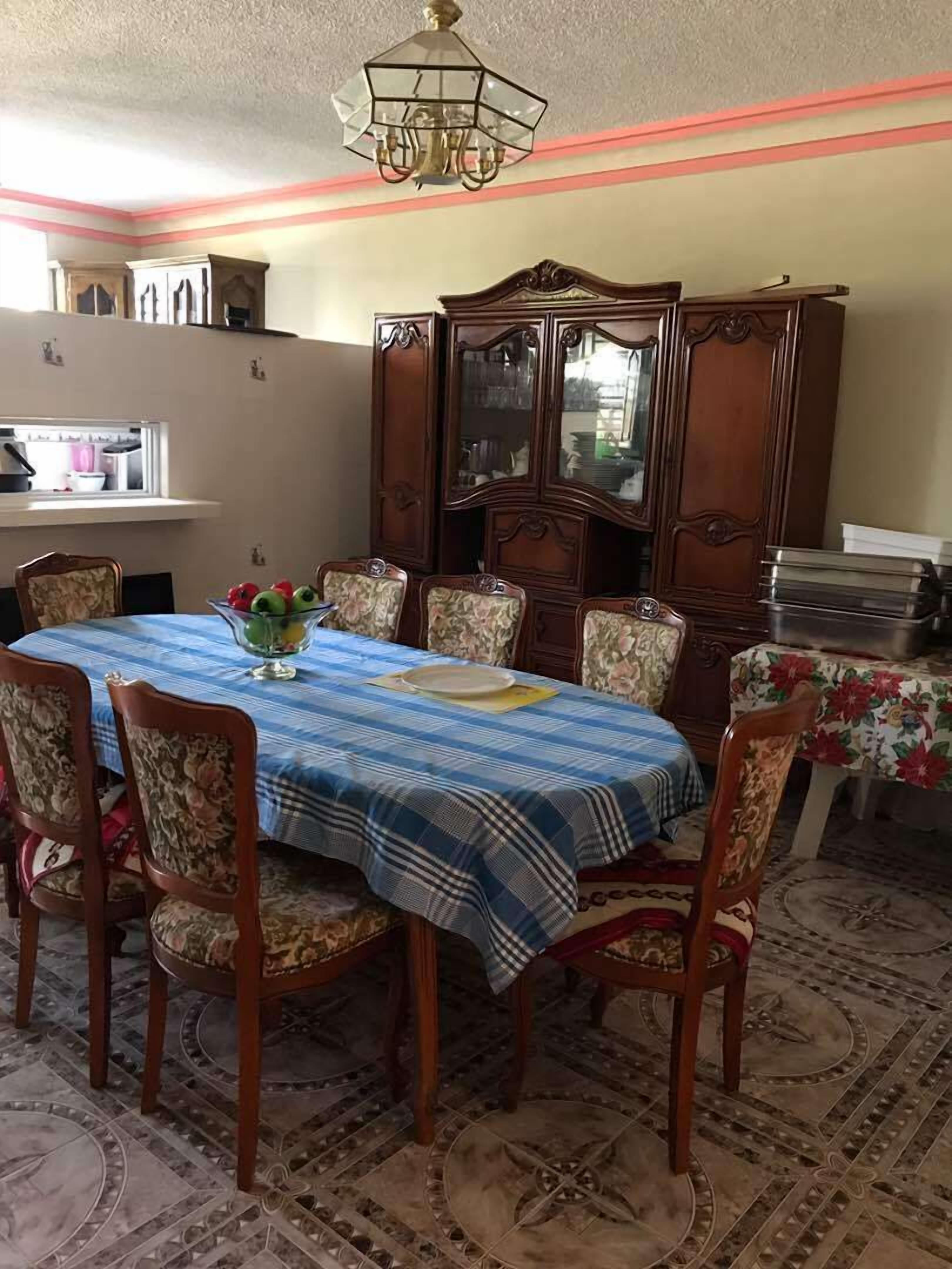 breakfast, lunch, dinner served; local cuisine