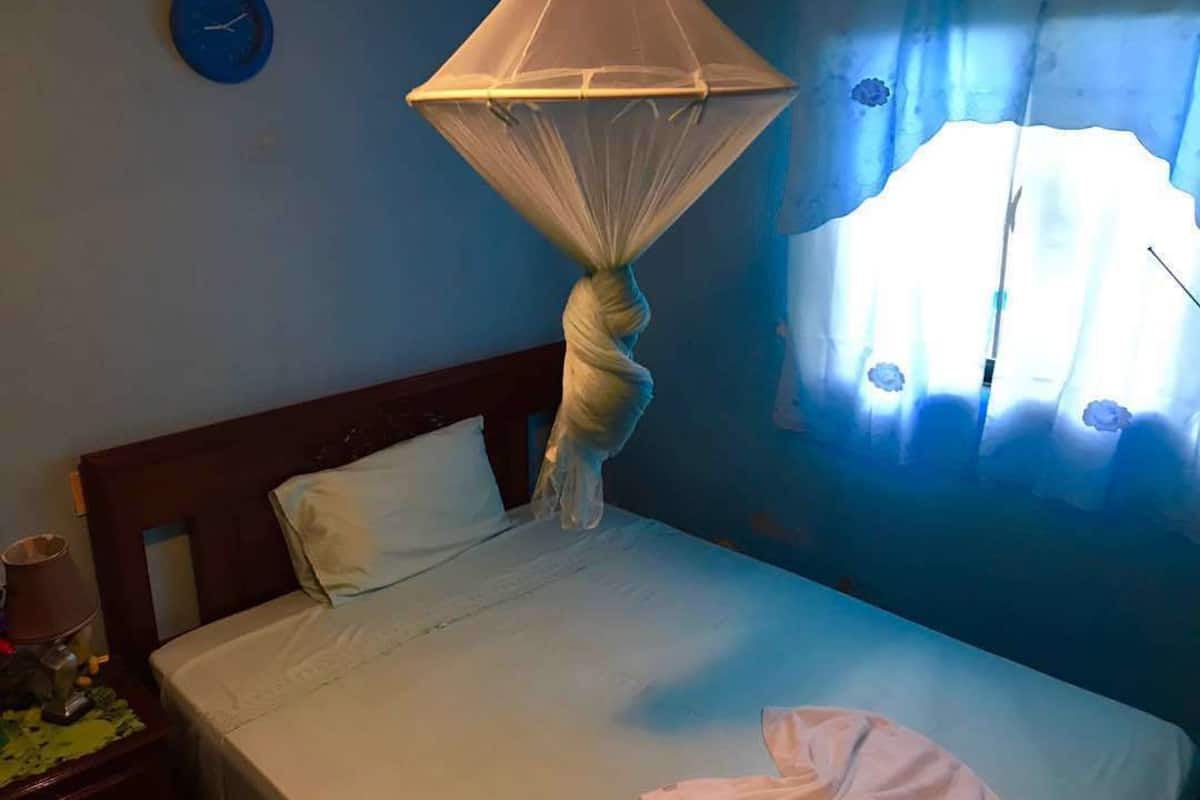 premium bedding, iron/ironing board, free cots/infant beds, free wifi