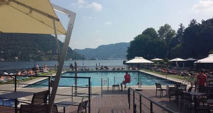 Cernobbio Park apartment overlooking Lake Como