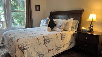 1 bedroom, desk, iron/ironing board, free WiFi