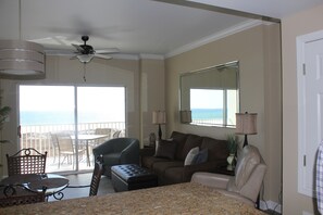 Smart TV, DVD player