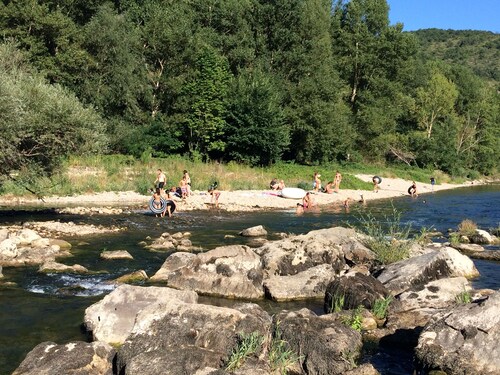 Large family home in the heart of the Tarn valley