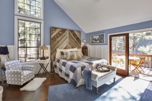 4 多间卧室、熨斗/熨衣  板、旅行婴儿床、WiFi