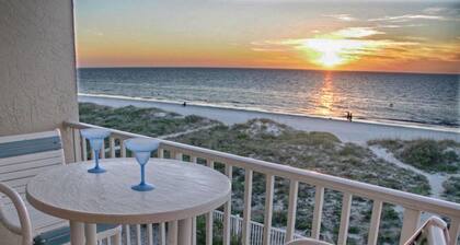 Marquise 204 Beachfront 2br, 2 Bath condo-Directly on Beach!