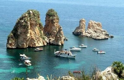 SCOPELLO AREA VILLA ON THE SEA OF WHITE COVE