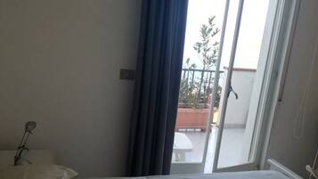 3 Schlafzimmer, Bügeleisen/Bügelbrett, Internetzugang, Bettwäsche