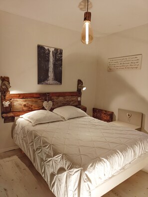4 chambres, bureau, fer et planche à repasser, Wi-Fi