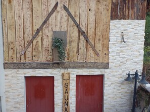 Exterior detail - Cottage 12 people, village house Belledonne, ski resort Les 7 Laux (Theys)