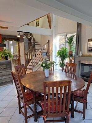 Dining - Cottage 12 people, village house Belledonne, ski resort Les 7 Laux (Theys)