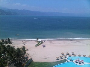 En la playa