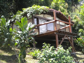 Premium bedding, bed sheets - Fare Oviri Lodge (Raiatea)