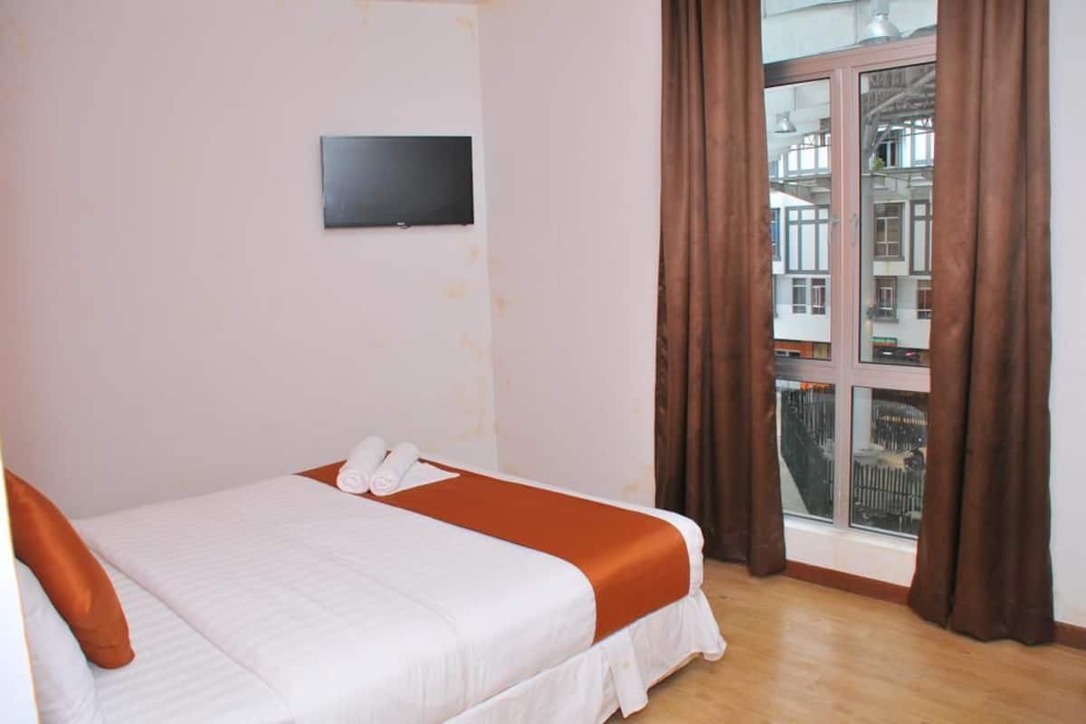 Chambre Deluxe | Chambres insonorisées, fer et planche à repasser, Wi-Fi gratuit