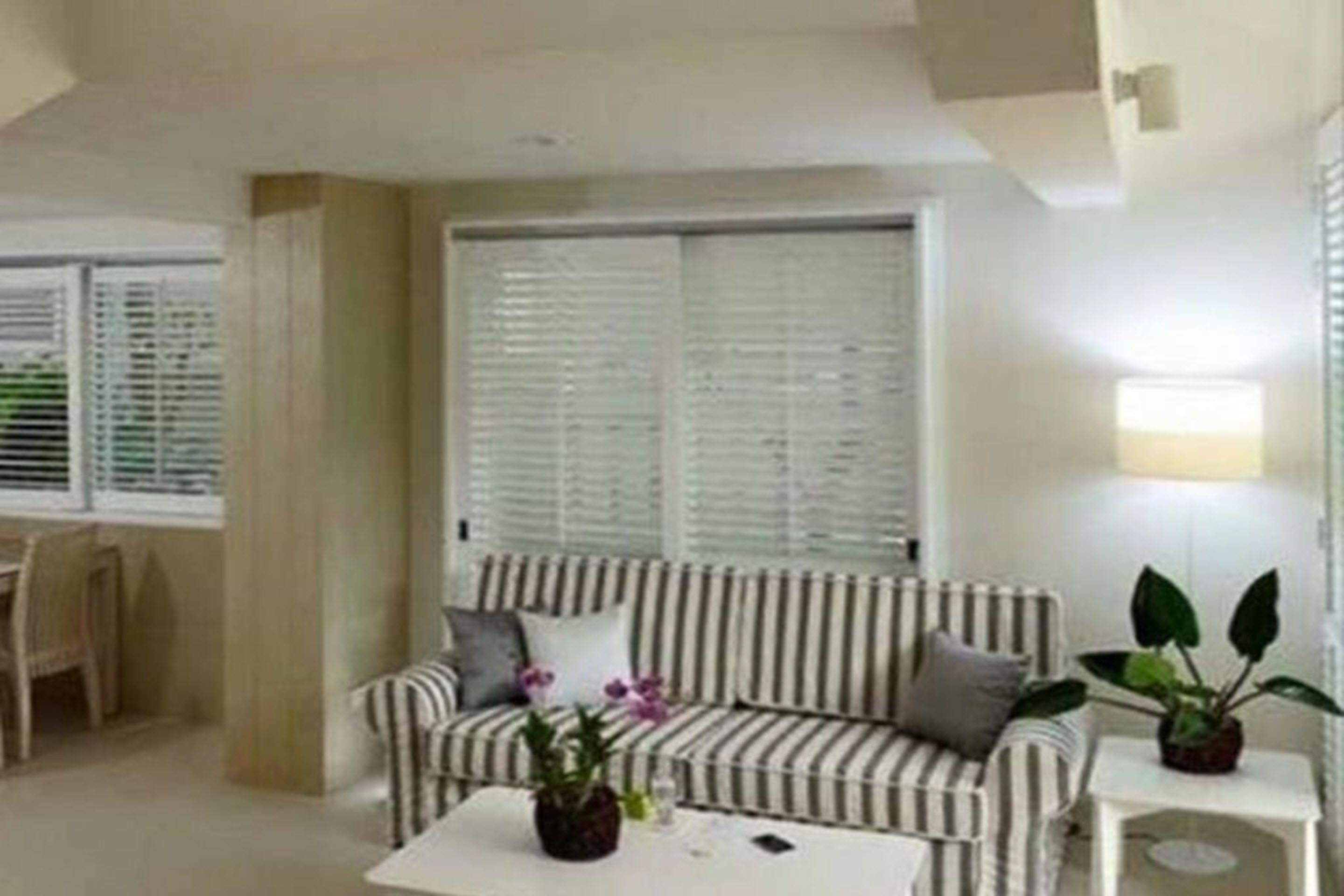 3 Bedroom Villa | Living area | Flat-screen TV
