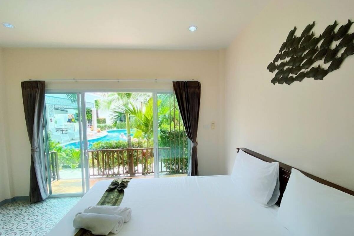 Superior Pool view | โต๊ะทำงาน, Wi-Fi ฟรี, ผ้าปูที่นอน