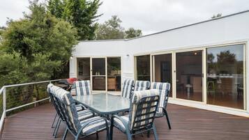 وحدة سكنية متصلة - ٣ غرف نوم | شرفة/رواق