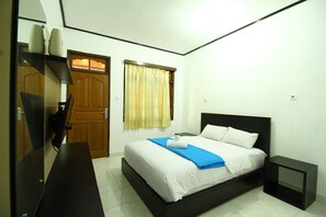 Superior with Aircond | Free WiFi - Dua Dara Inn Kuta (Kuta)