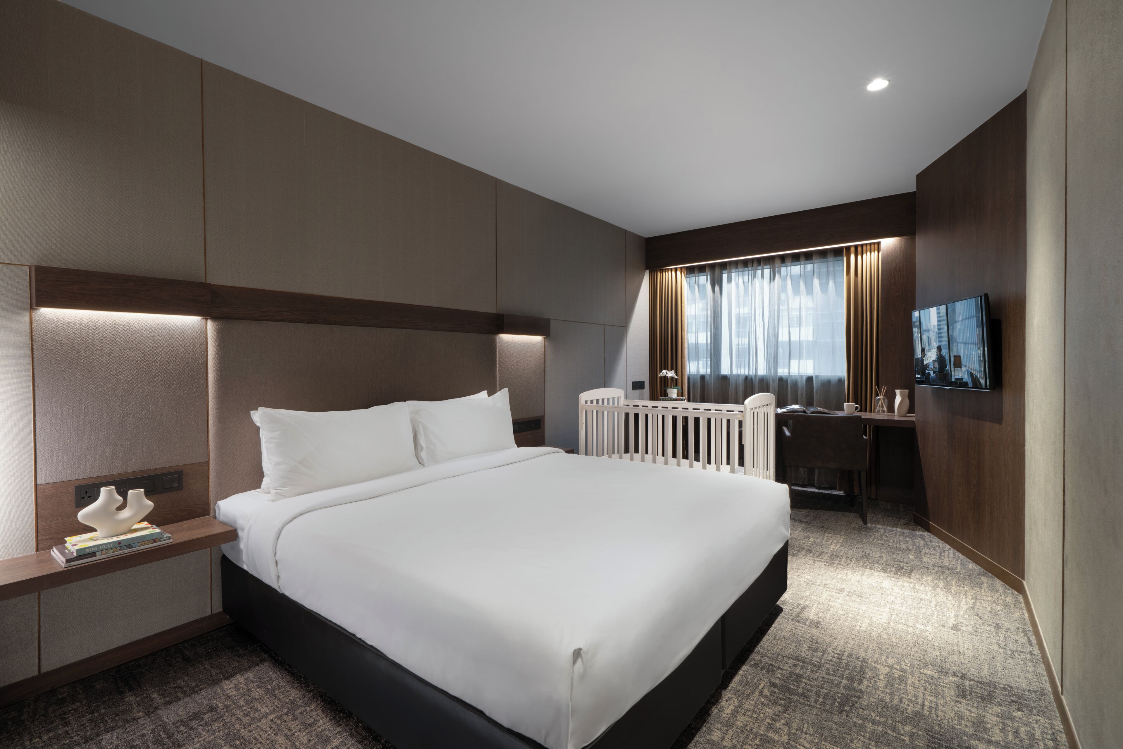 Family Room | In-room safe, desk, iron/ironing board, free cots/infant beds