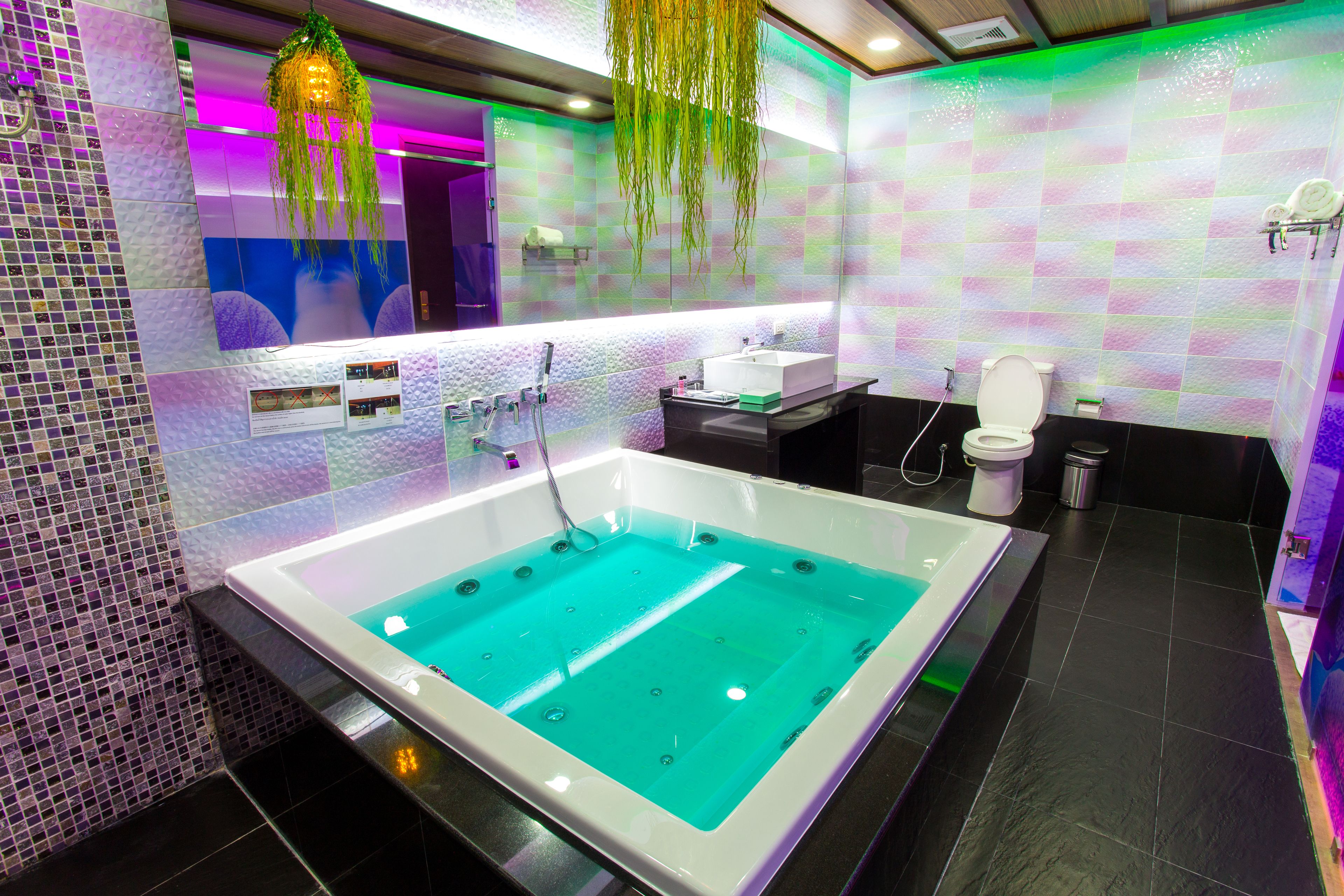 blackout curtains, soundproofing, free wifi, bed sheets