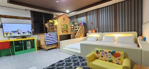 Suite familiar (Kids VIP) | 1 habitación y decoración personalizada