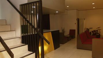 Pintu masuk interior