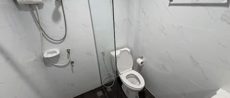 Shower, free toiletries, towels, soap