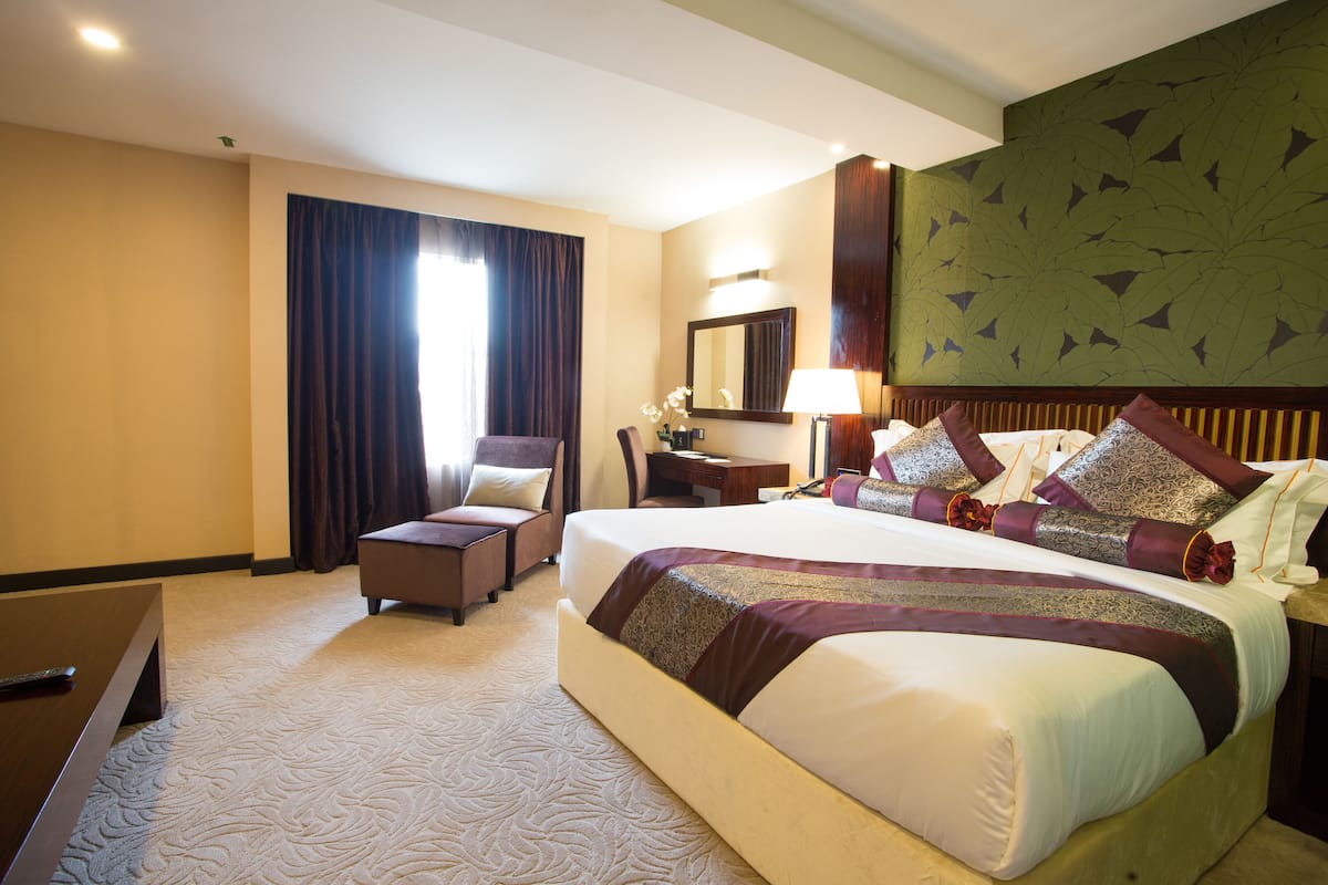 Phòng Suite Junior, 1 giường cỡ king | 1 phòng ngủ, bộ đồ giường cao cấp, minibar, két bảo mật tại phòng