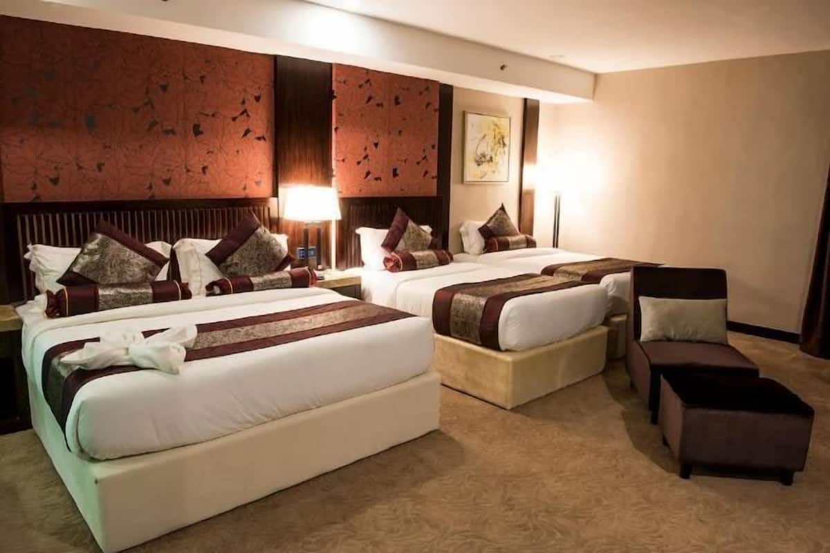 1 phòng ngủ, bộ đồ giường cao cấp, minibar, két bảo mật tại phòng