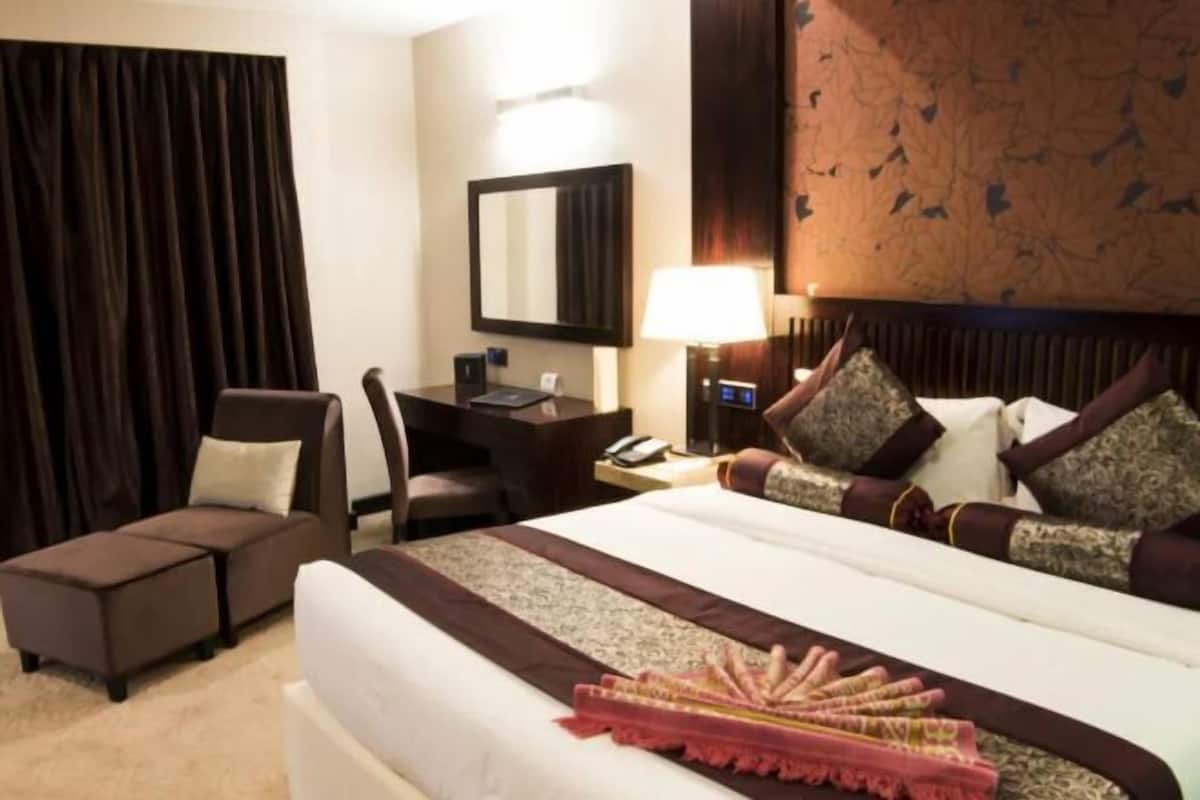 1 phòng ngủ, bộ đồ giường cao cấp, minibar, két bảo mật tại phòng
