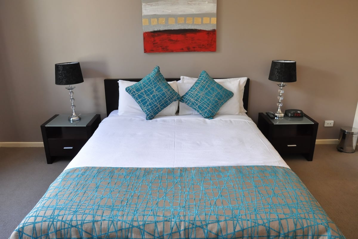 Desk, iron/ironing board, cots/infant beds, rollaway beds