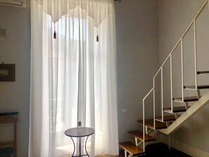 Chambre Triple Panoramique (Private External Bathroom)