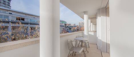 Superior Apartment, 2 Bedrooms, Balcony, Mezzanine | Balcony