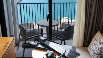 Kamar Double Standar, 1 Tempat Tidur Double | Brankas dan dilengkapi dengan perabotan berbeda-beda