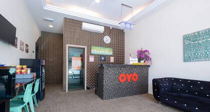 OYO 89981 Nyamanya Hotel