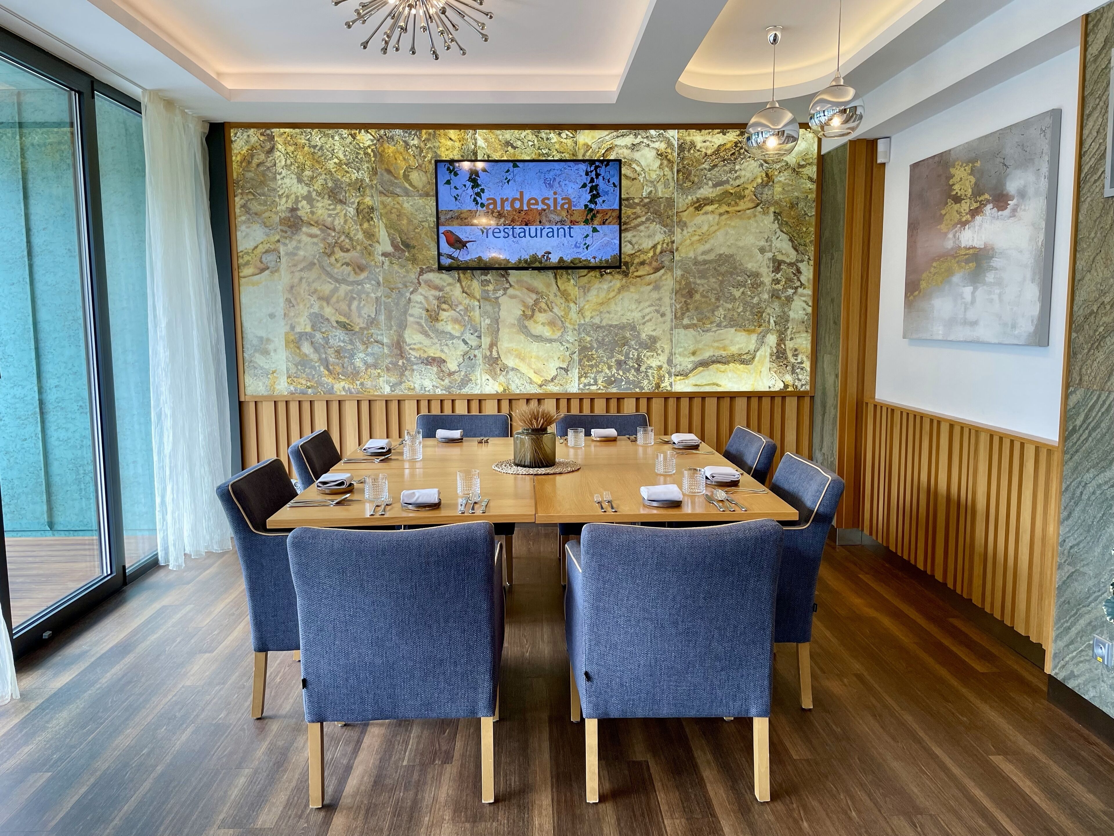 local and international cuisine