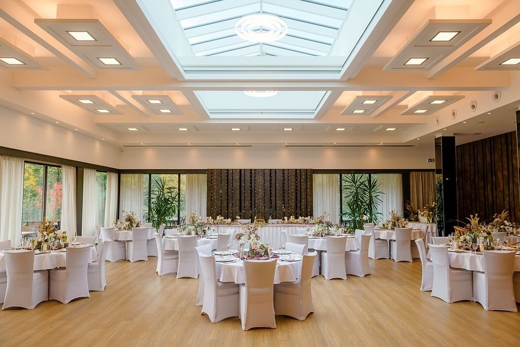 Local and international cuisine