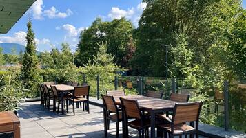 Local and international cuisine