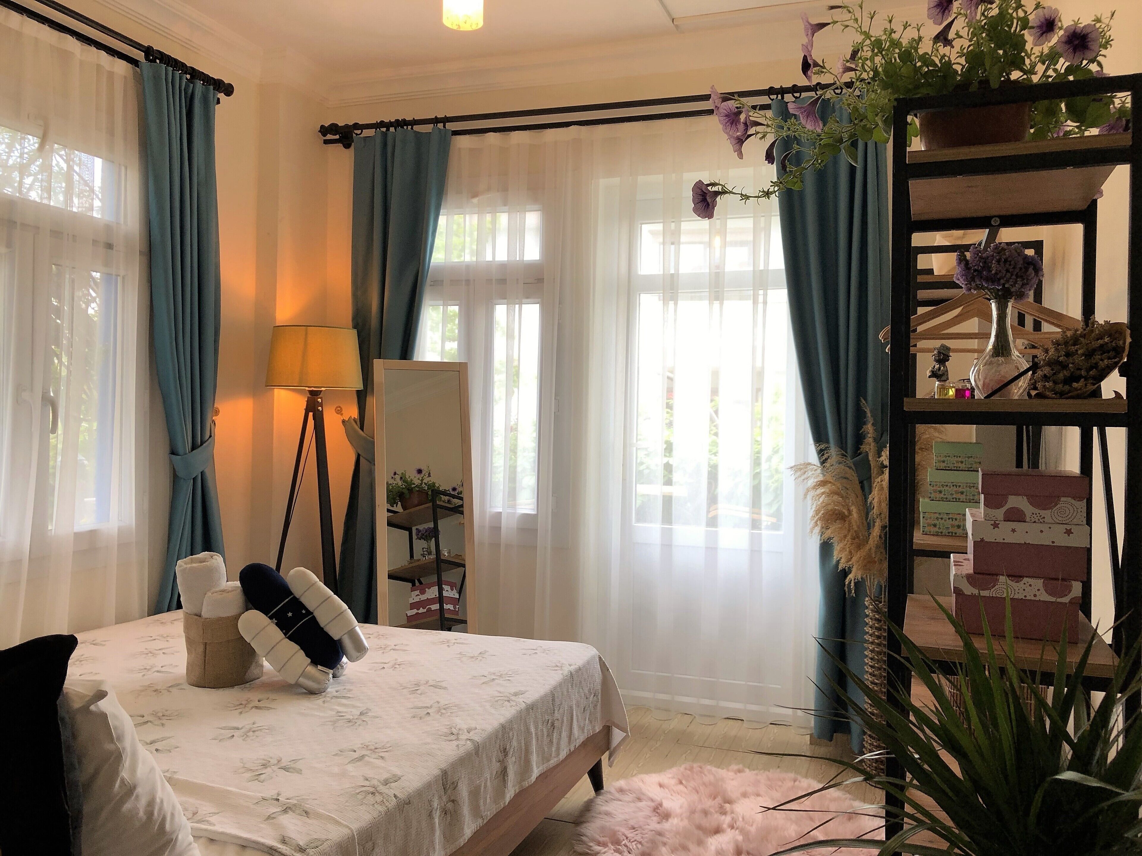 Doppelzimmer, Gartenblick | Schreibtisch, kostenlose Babybetten, kostenloses WLAN
