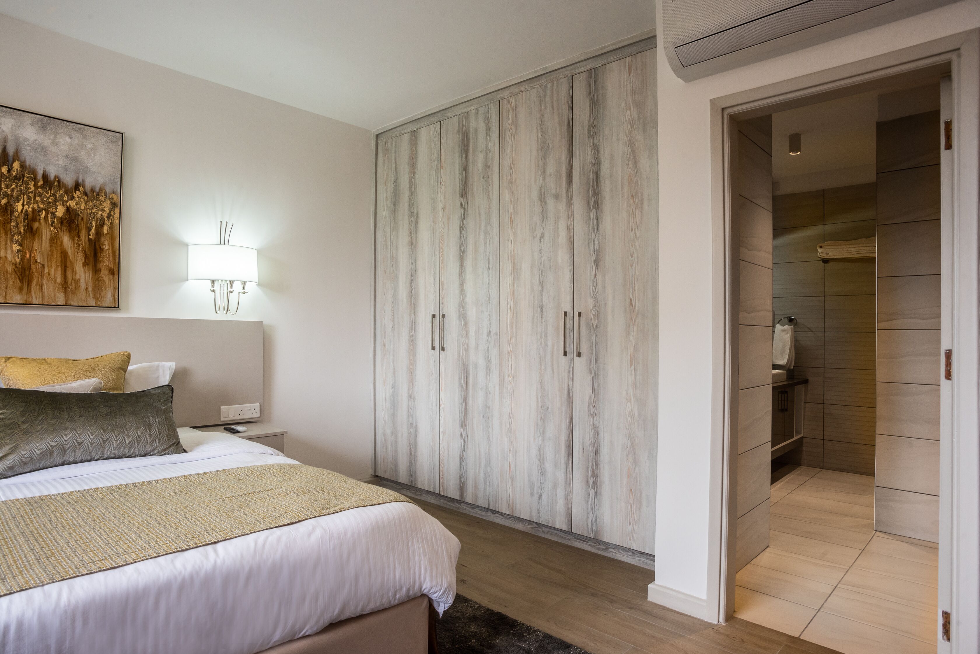 Photo - Yaya Hotel & Apartments